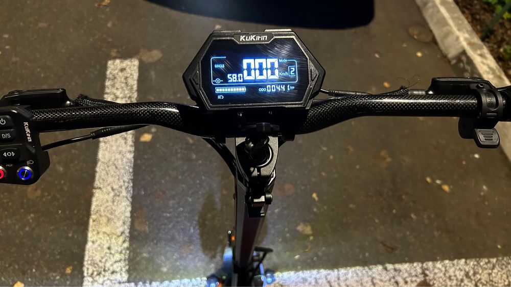 Trotineta electrica KuKirin G3 PRO Modificată