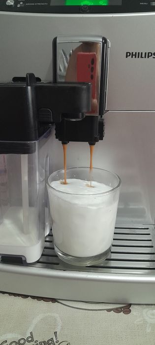 Aparat de cafea PHILIPS.