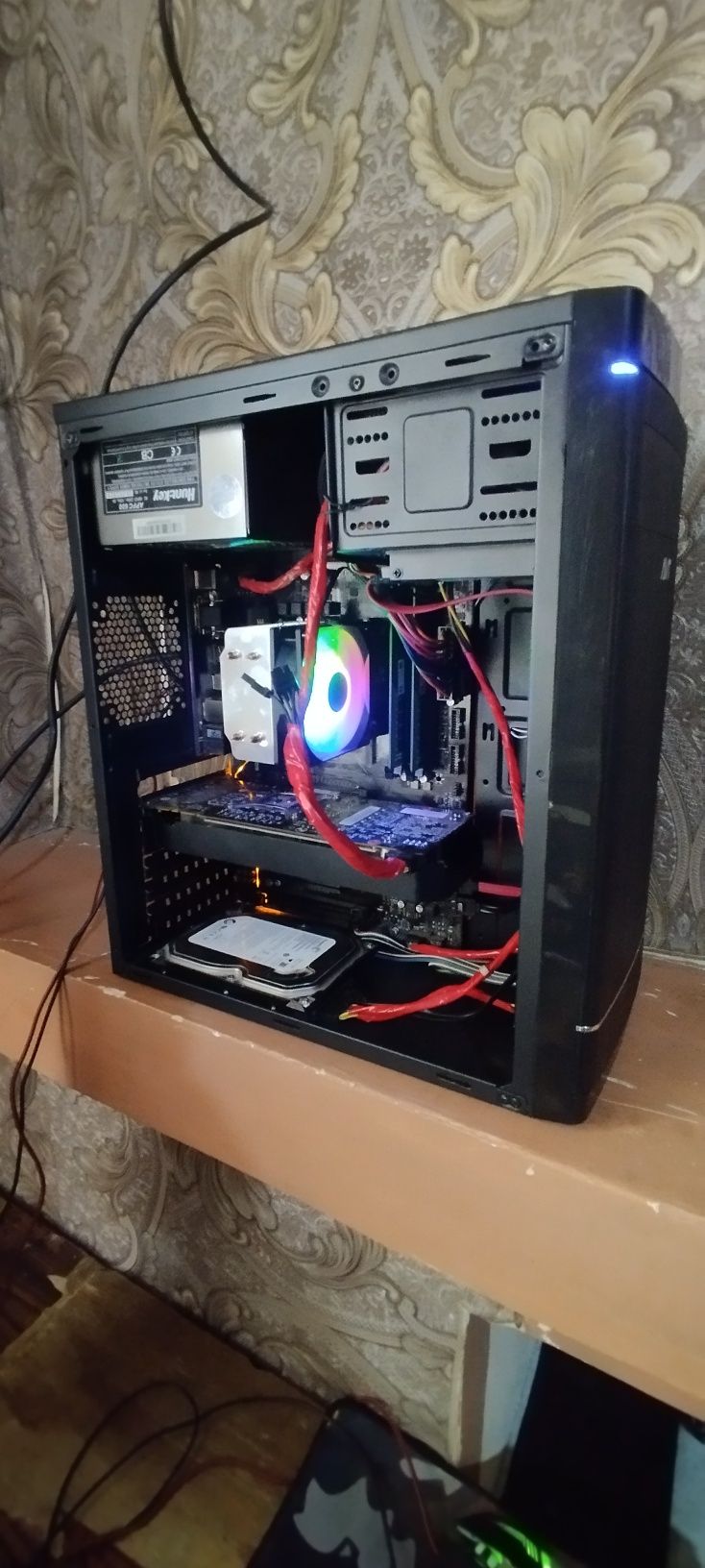 Kampyuter Monitor HP 27 ips  i5 7400 Ozu 16gb