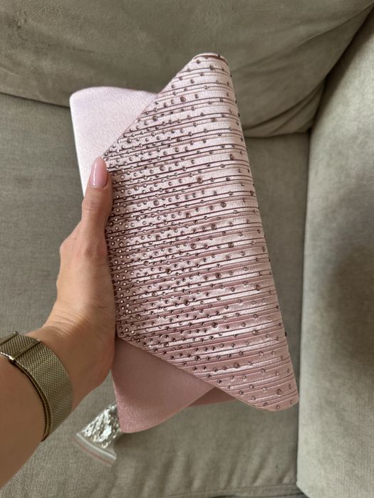 Нова розова клъч чанта, с камъни, подходяща за повод