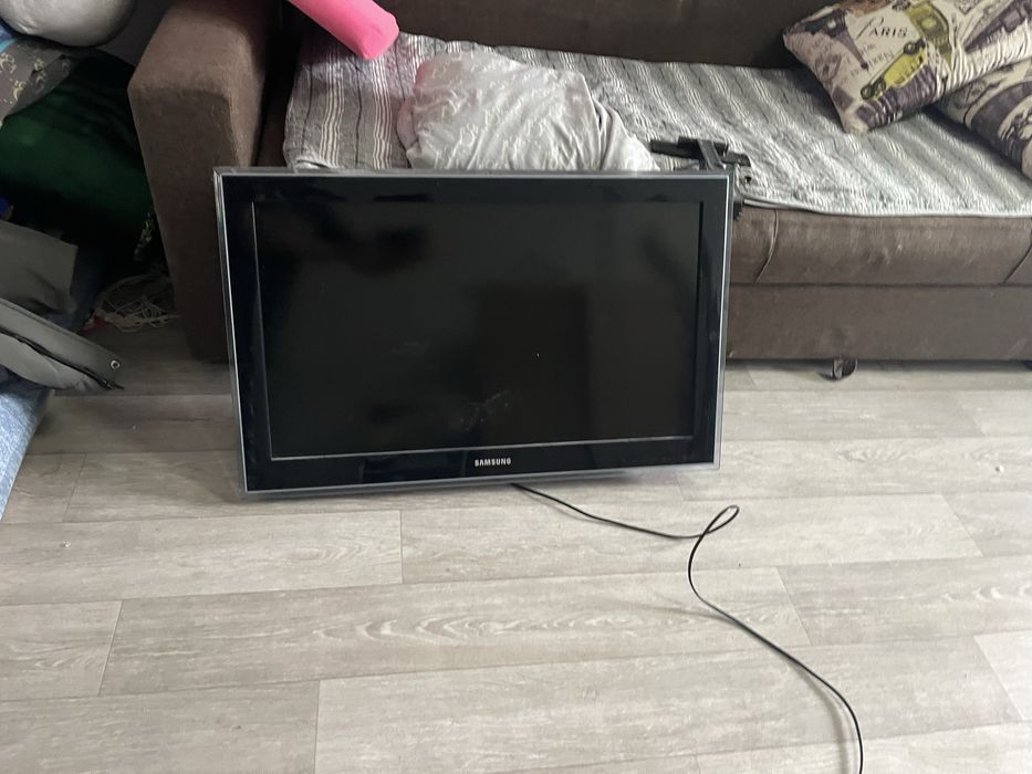 Продам телевизор рабочий