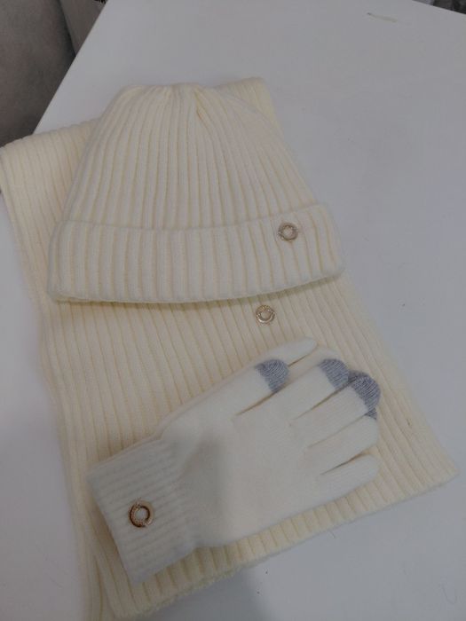 Продам комплект новый