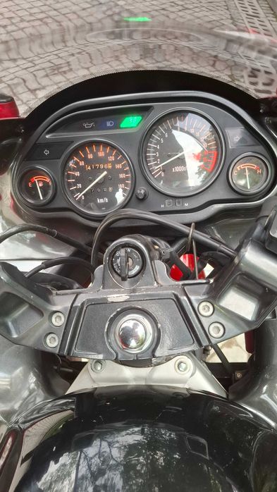 Kawasaki ZZR 400