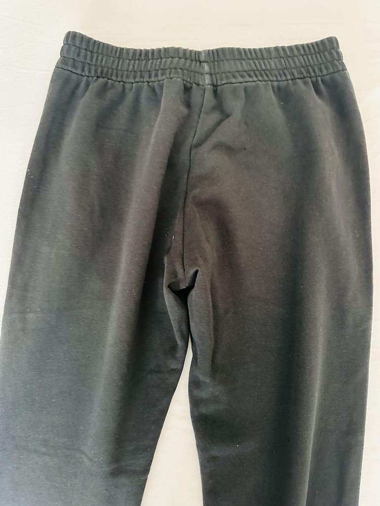 Vand pantaloni Adidas