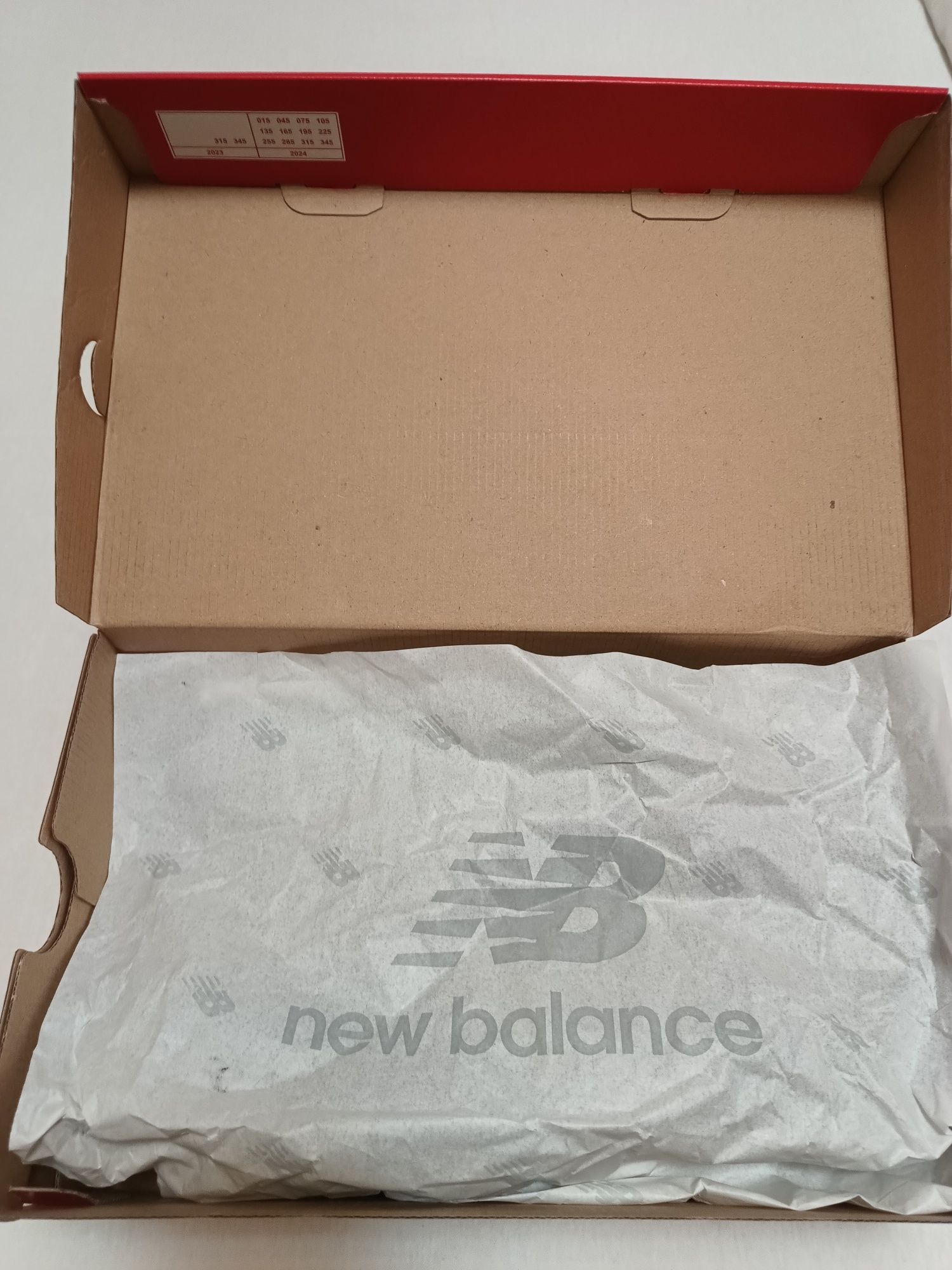 Adidas New Balance Confort nr 41,5-27,5cm preț 320 lei