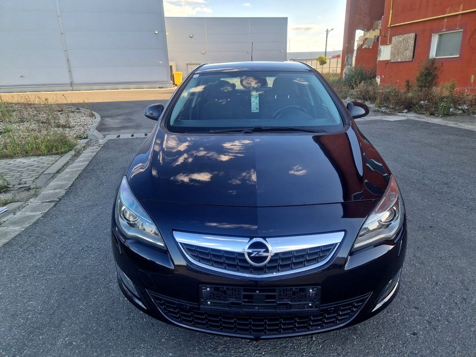 Opel Astra ST Line /Euro 5