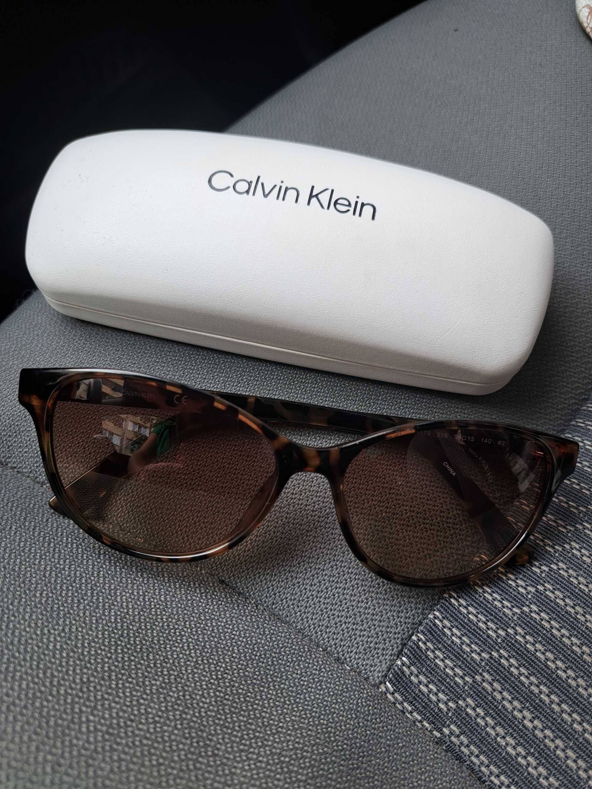 Слънчеви очила Calvin Klein