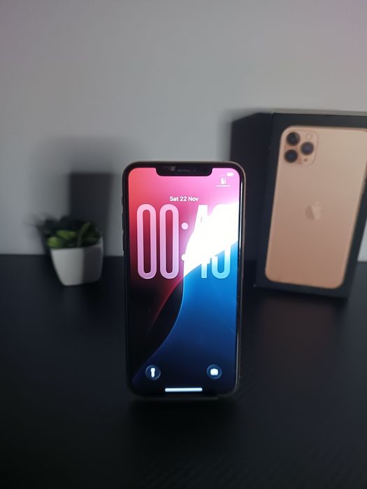 iPhone 11 Pro Max, Gold - în conditie Excelentã!