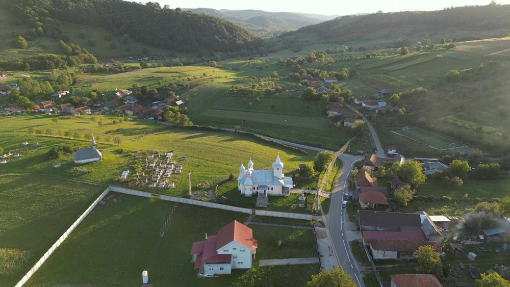 Foto/video dronă–proprietăți-400 RON/minut editat-interior și exterior