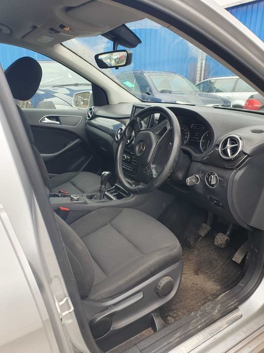 Dezmembrez Mercedes B Class B180 W246 1.5CDI 2014