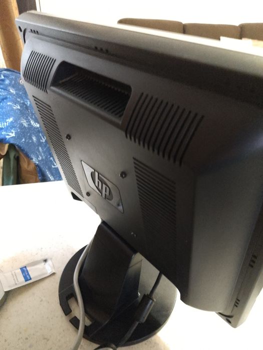 Monitor color HP