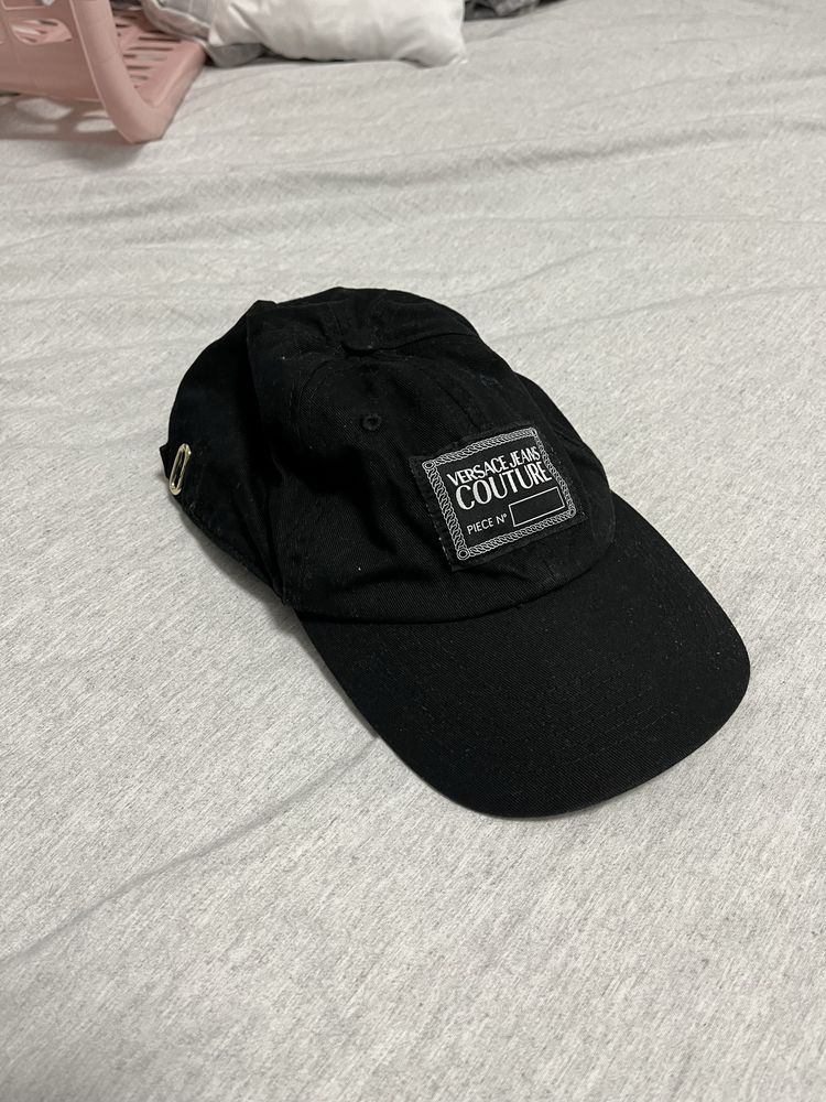 Шапка Versace Jeans Couture