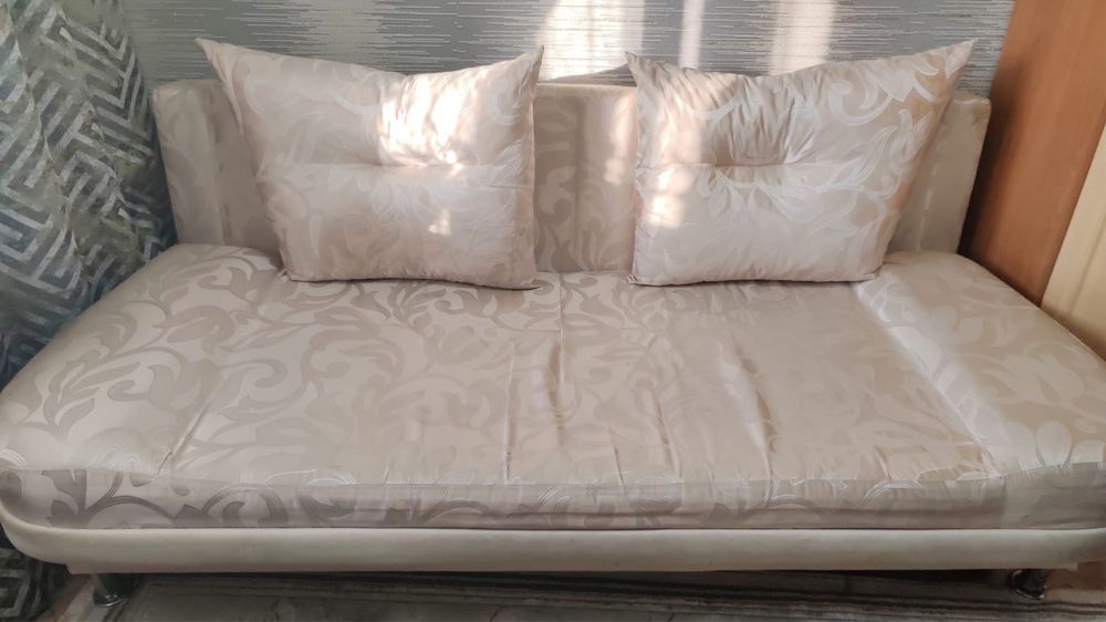 Продам Диван раскладной