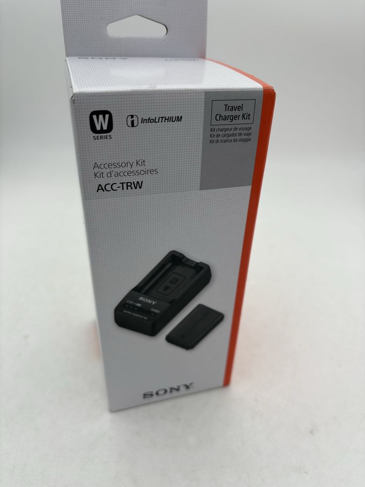 Sony ACC-TRW - kit alimentare- NP-FW50 + BC-TRW sigilat