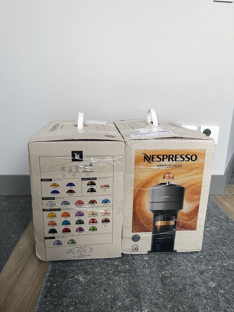 Продам кофемашину Nespresso Vertuo