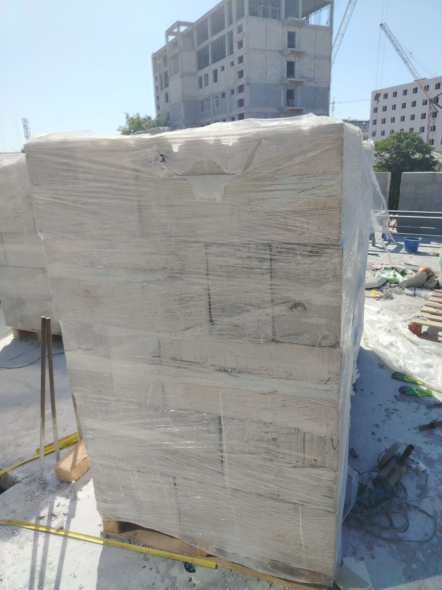Gazablok bor 200ta 30*60 balandligi 20