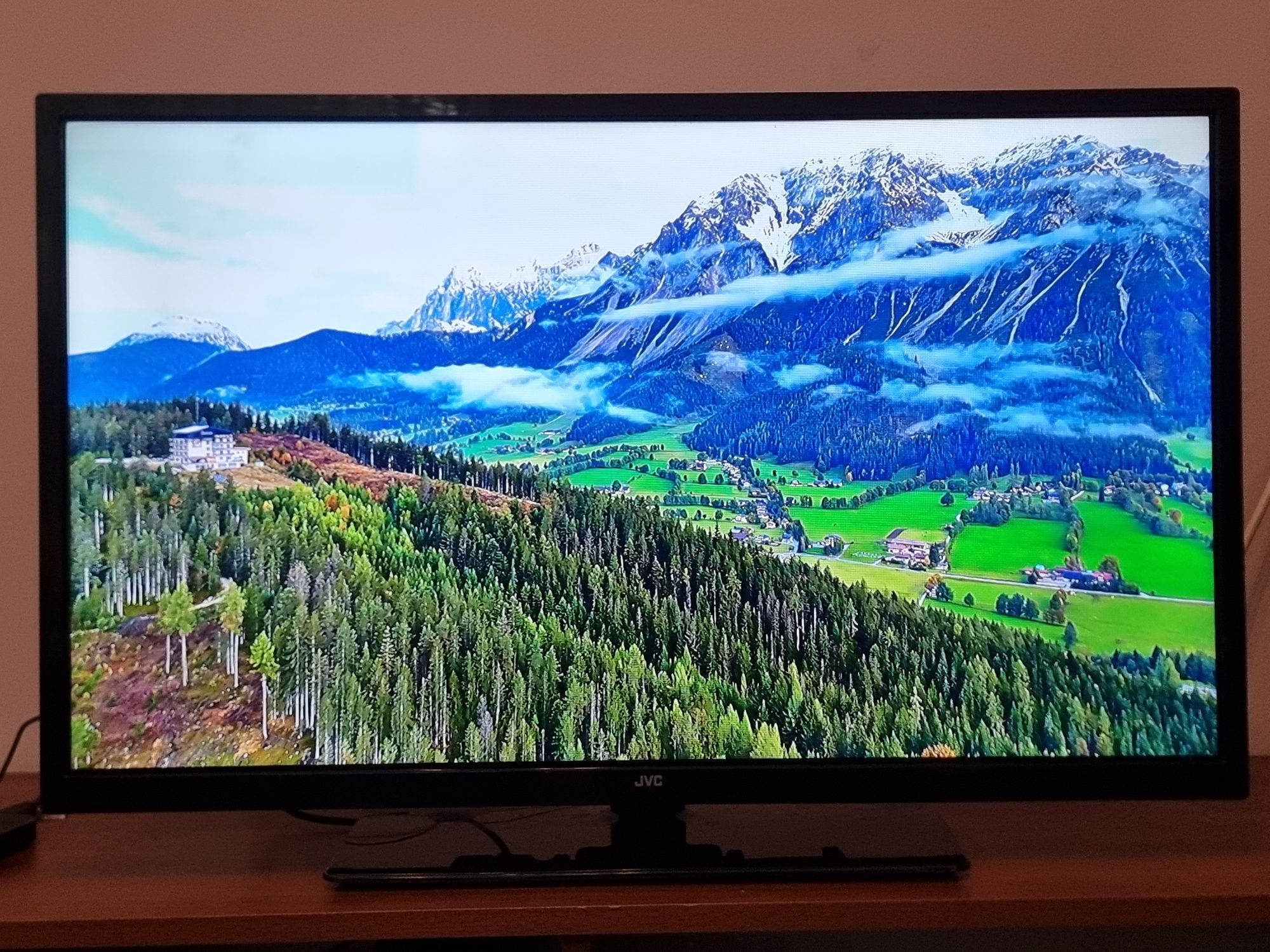 Smart Телевизор / JVC - 32" - YouTube,

Netflix, Цифрова + Ефирна