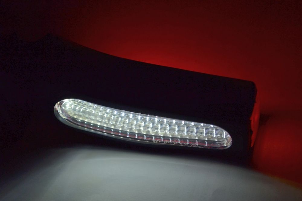 ЛЕД LED габарити , рогчета с две функции с 3 светлини и мигач, 24V