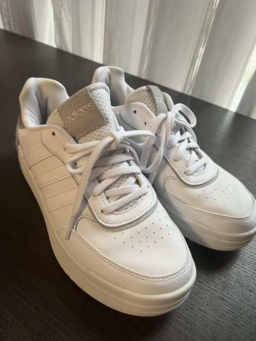 Маратонки Adidas