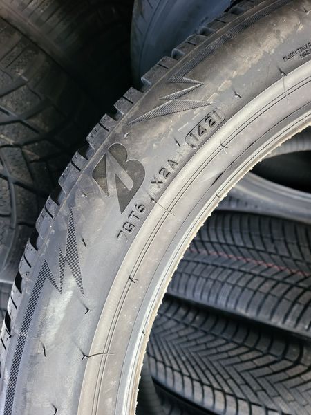 295/40/21 BRIDGESTONE 4бр