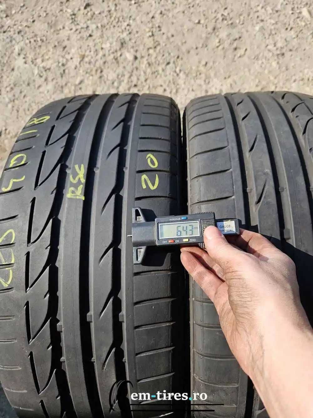 SET 2 Anvelope Vara 225/40 R18 BRIDGESTONE Potenza S001  - Runflat