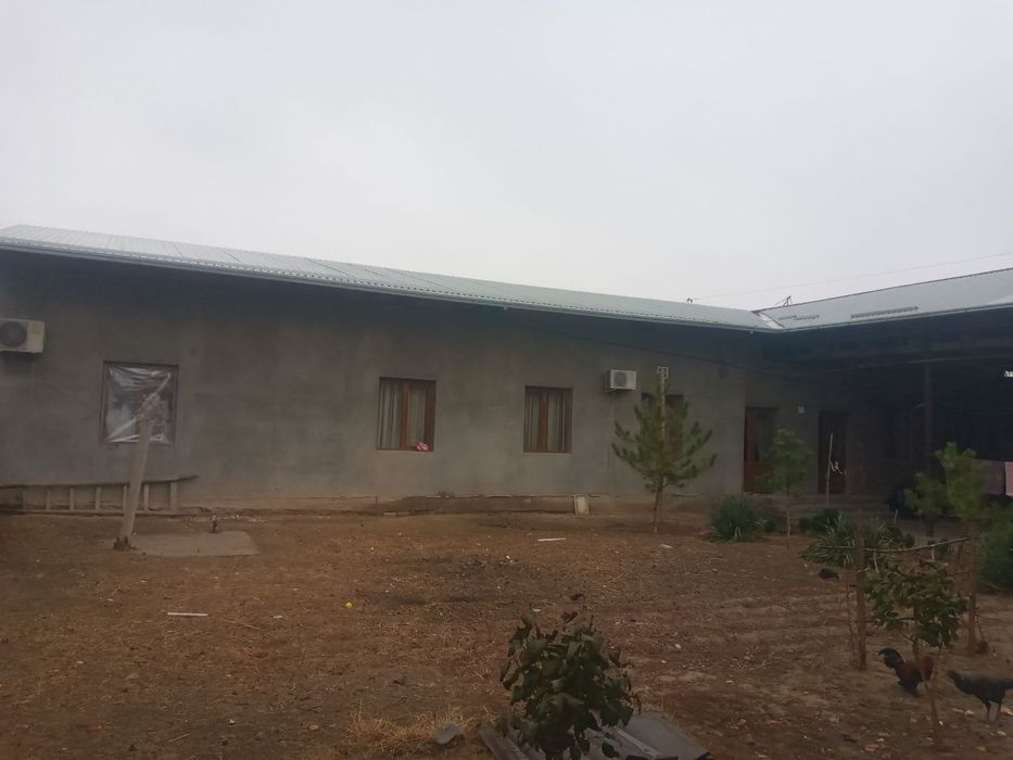 Tayyor uy 6sotok hamma waroit bor