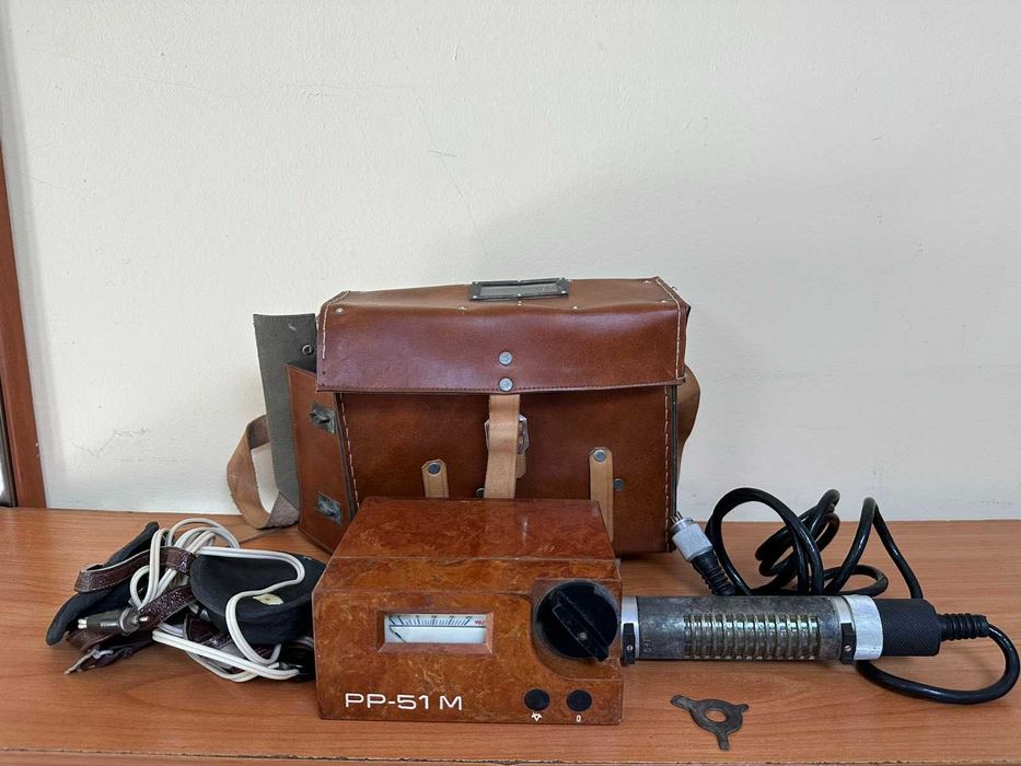 Соц Български Дозиметър Гайгеров Брояч РР-51м