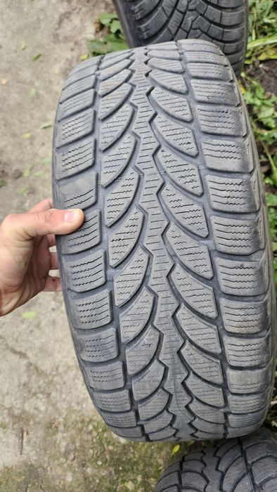 Roti 205 55 16  iarna MS VW PASSAT