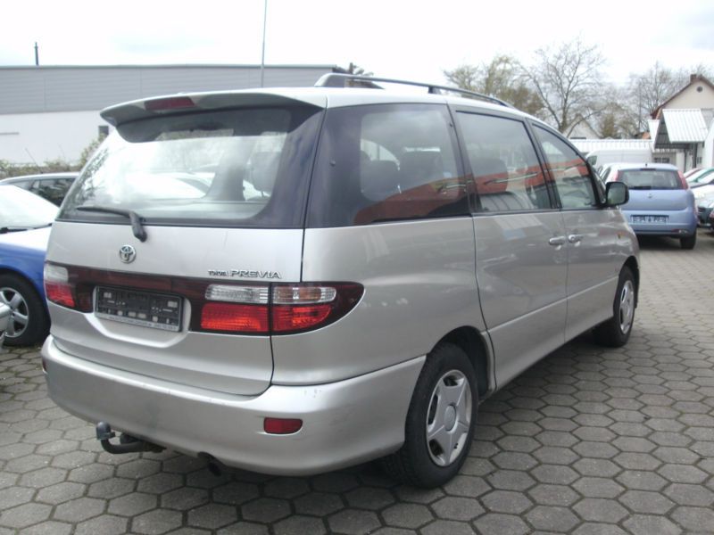 Toyota Previa/Тойота Превиа 2.0D4D На части!!!