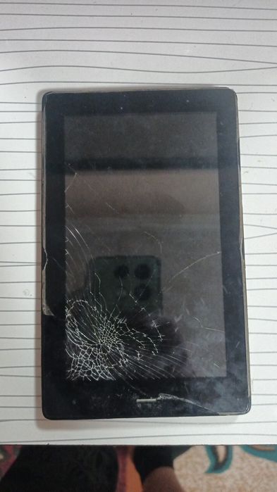 Планшет запчаст учун 2дона