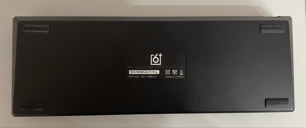 Механическая клавиатура GK61 (red switch)