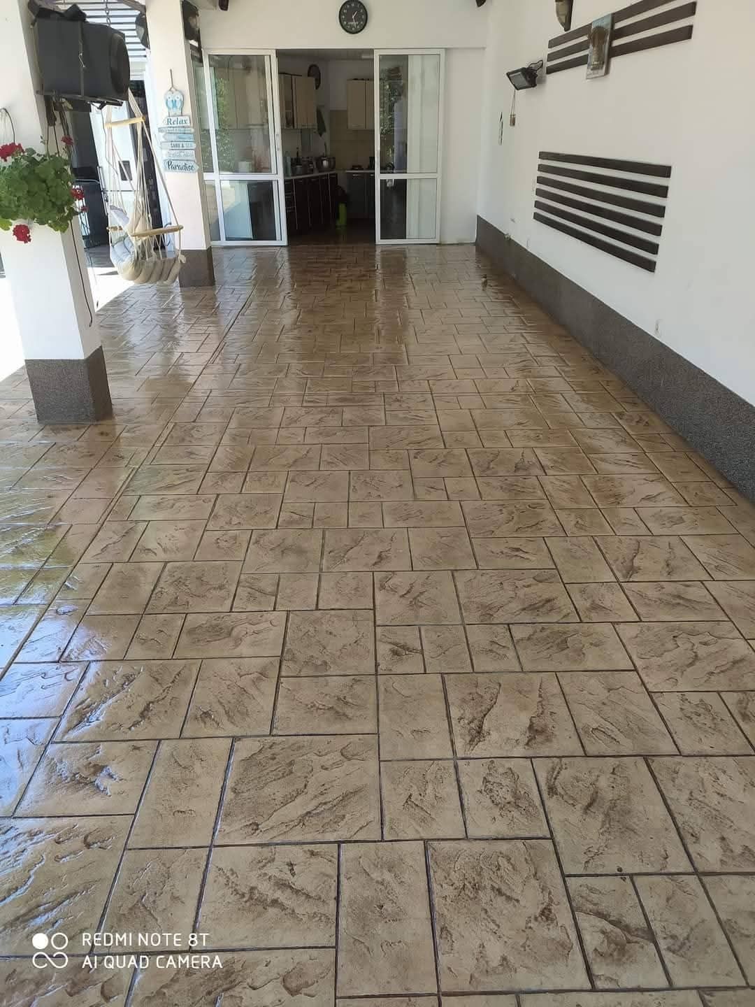 Beton amprentat, elicopterizat , vertical