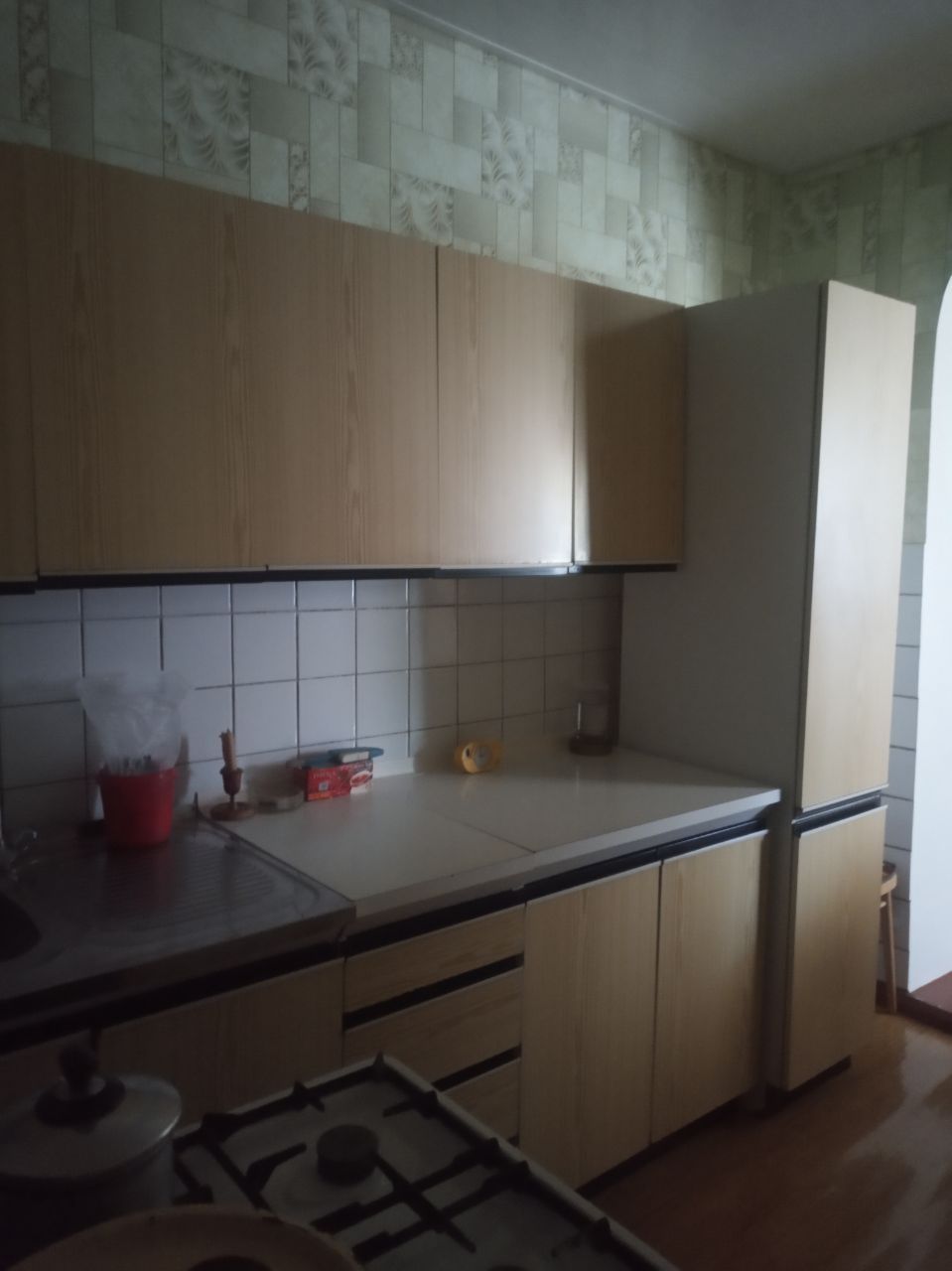 Продается 3-х комнатная, 6 мкр, г. Зарафшан