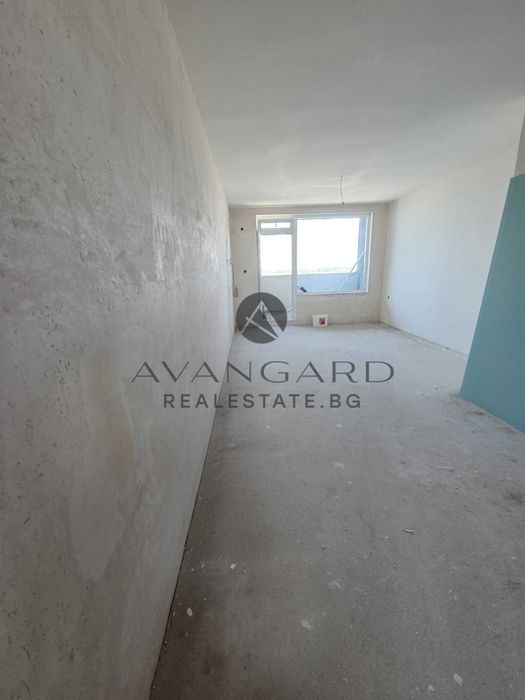 Продава се Тристаен апартамент в Пловдив, Тракия - 95 кв.м за 2053 €/кв.м - Снимка #3