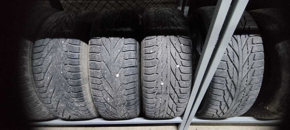 Nokian Tyres/Hakkapeliitta R2 SUV/265/60/R18 с дисками   B-U-NOK-004