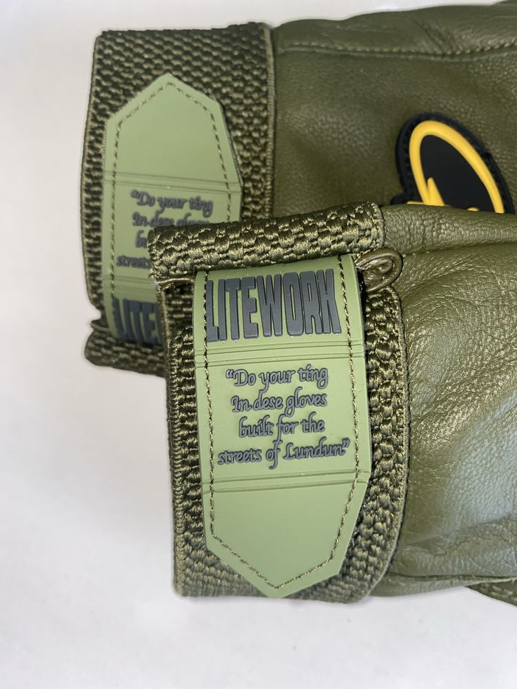 Corteiz Leather Gloves  S/M