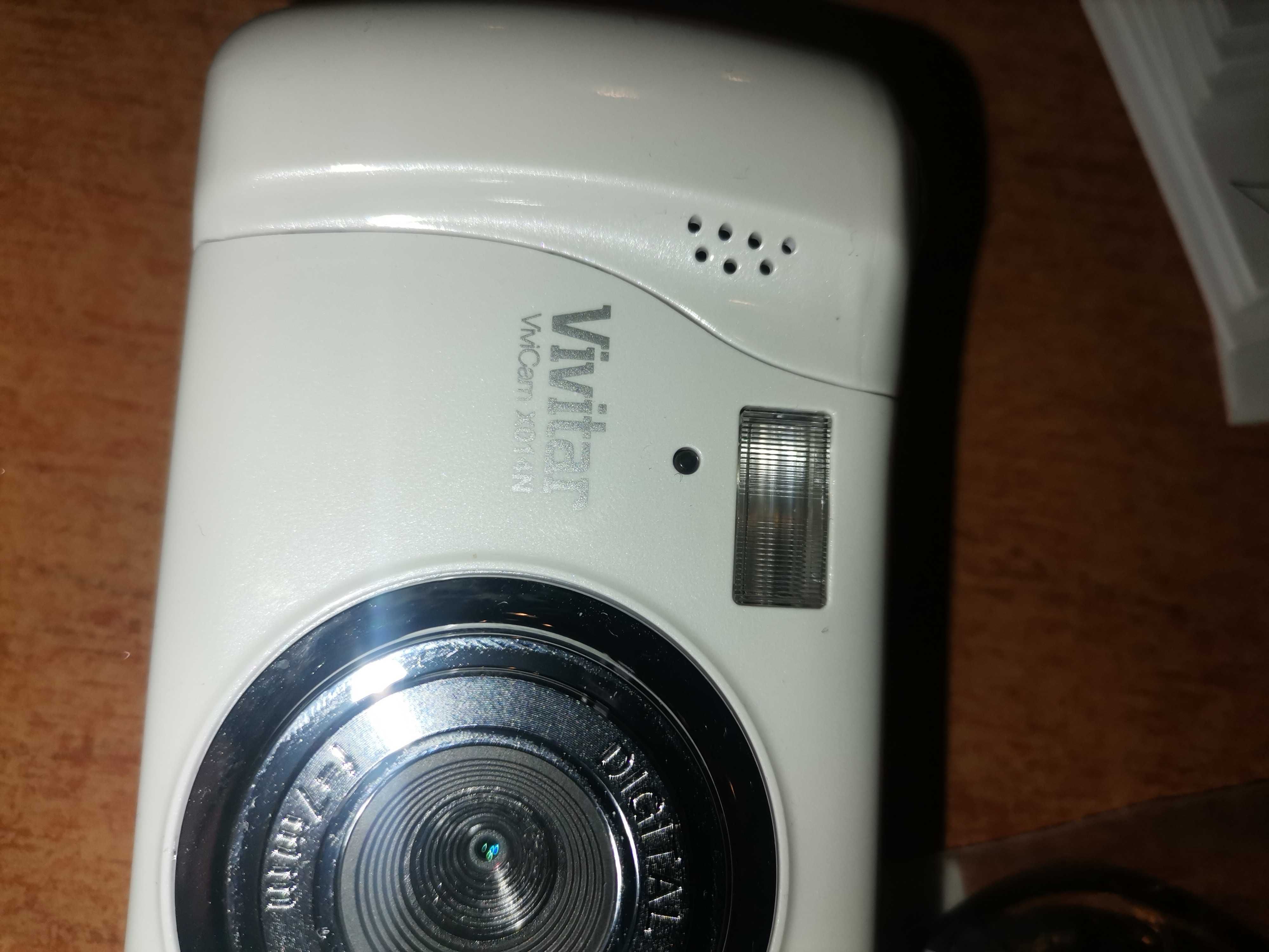 Продавам  НОВА камера, в кутия  IITWIST x014N
