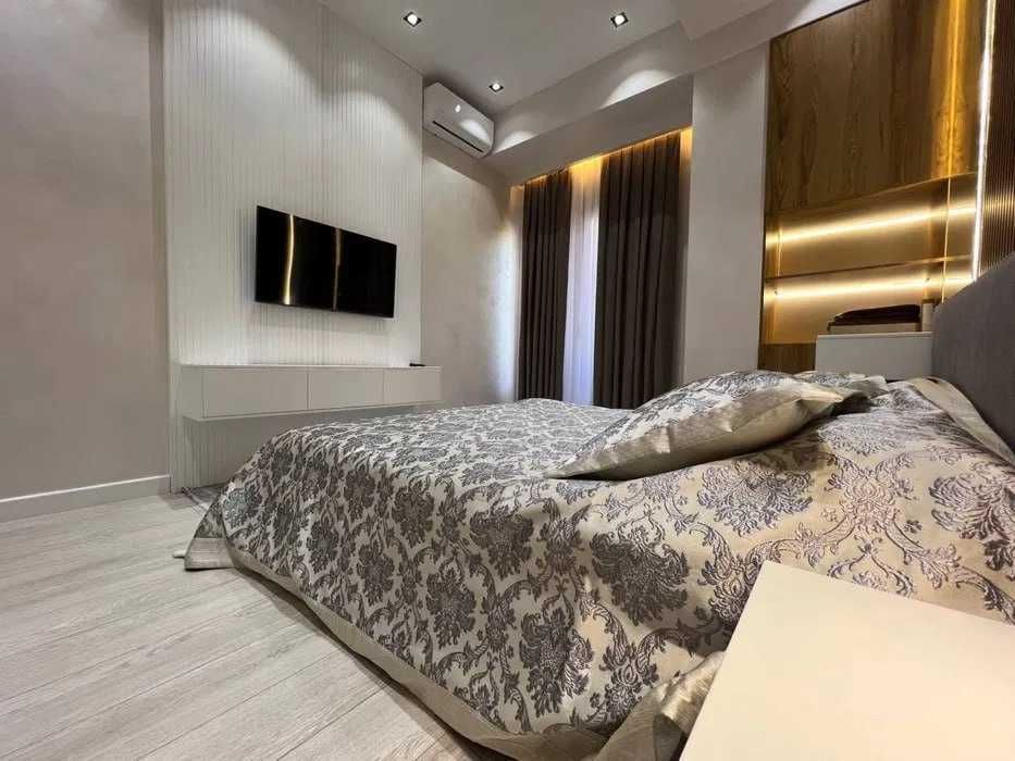 Мирабадский район / Госпитальный рынок / возле Mirabad Avenue Id07