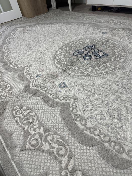 продам ковер в зоргем состоярии