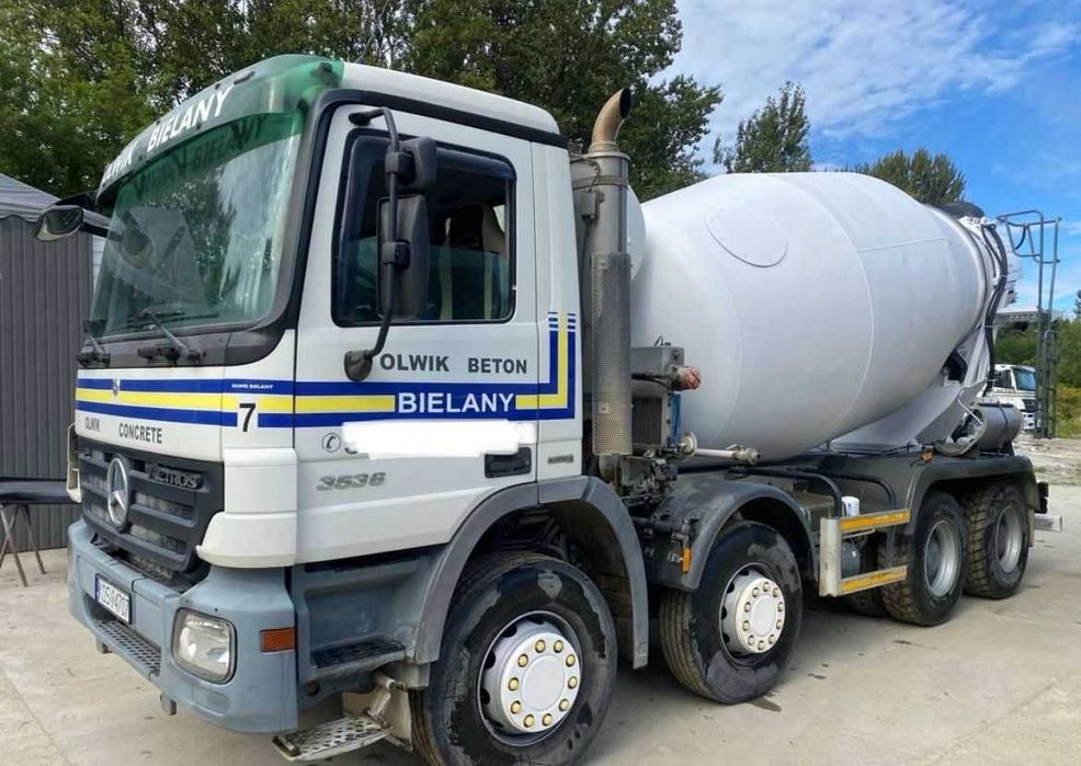 MAN si MERCEDES autobetoniera 8X4 si MAN macara 6X4