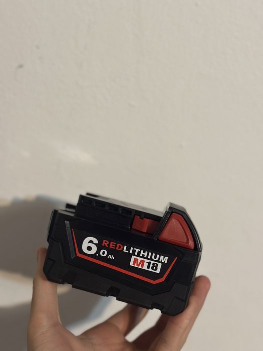 Baterie/acumulator milwaukee 6ah 18v