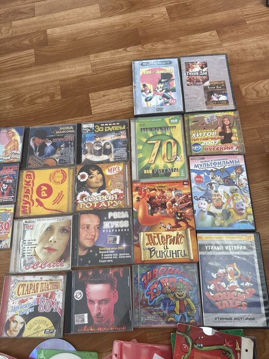 Продам сд/dvd диски
