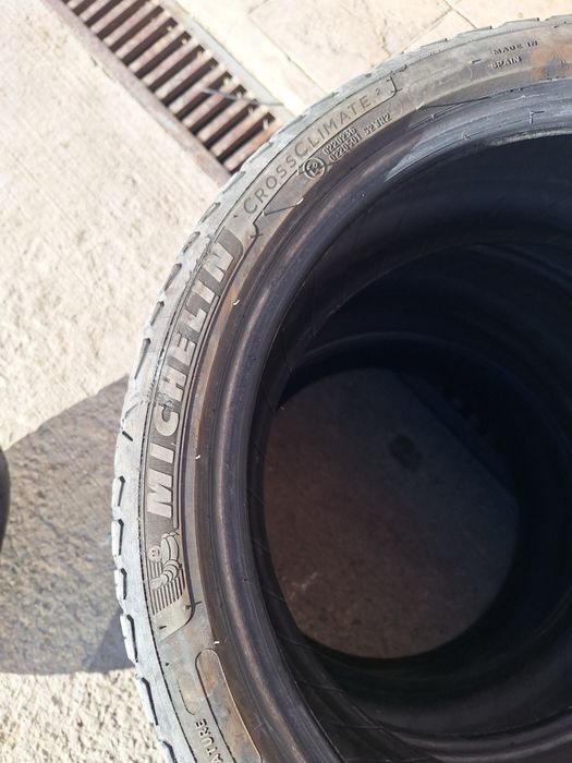 Michelin CrossClimate2 225/40r18 всесезонни