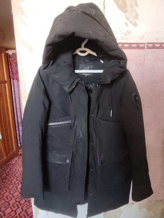 Продаю женскую куртку