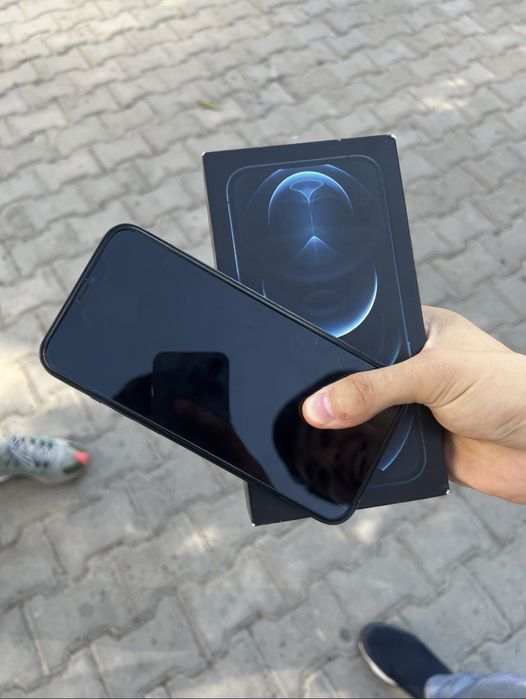 Iphone 12 pro max {ideal}