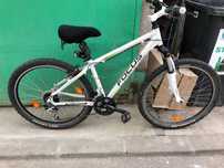 Bicicleta Focus dama albă