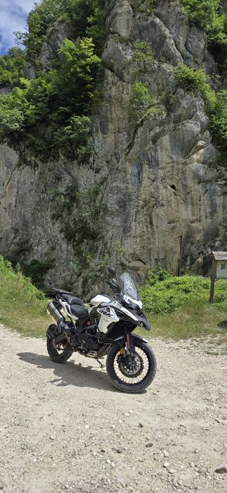 Vand Benelli TRK 502 X