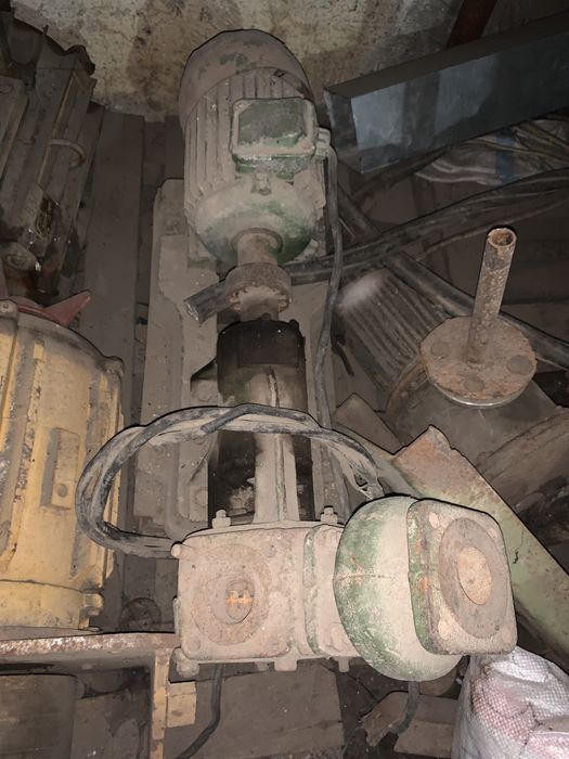 Электронасос для перекачки воды и др жидкостей