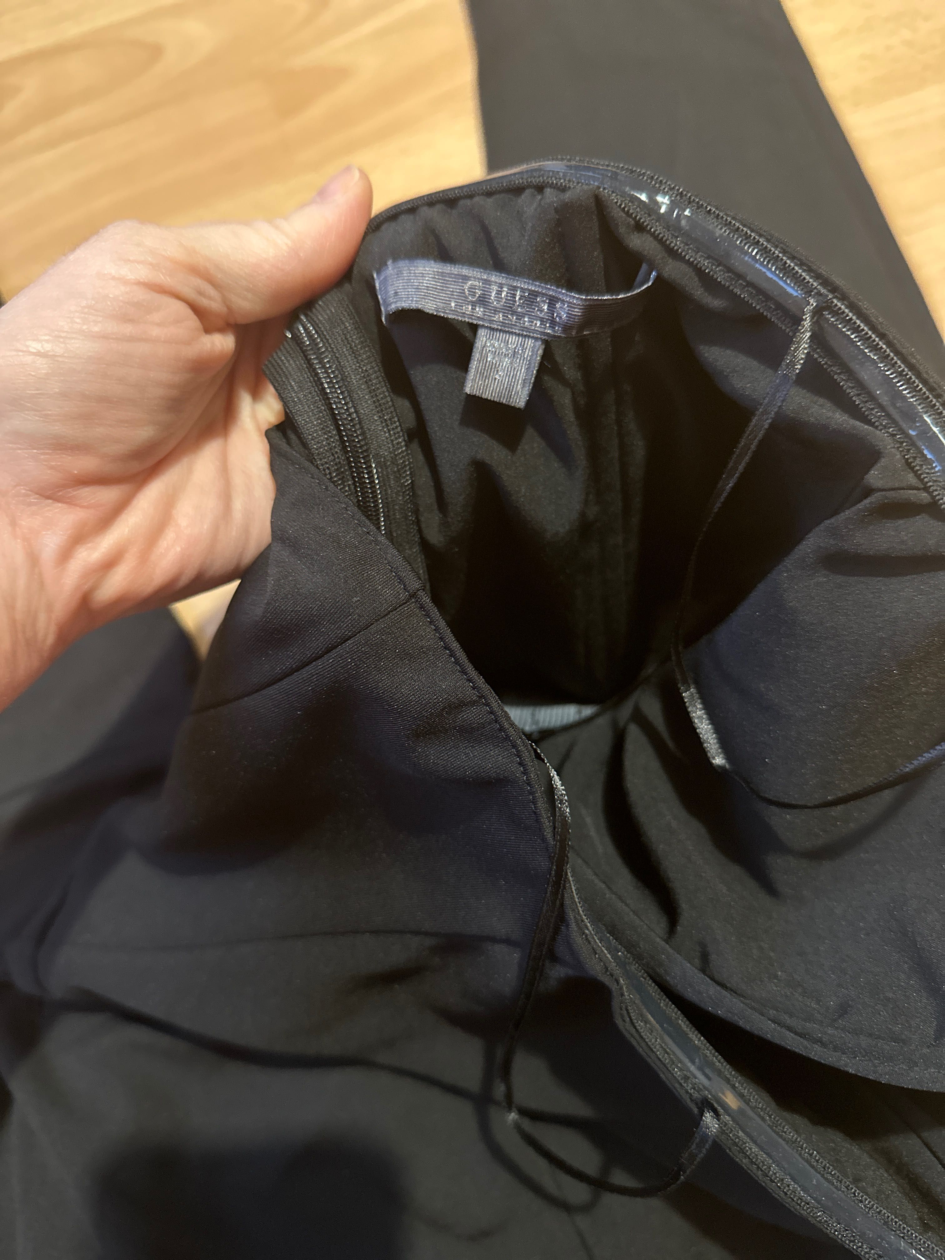 Гащеризон guess Xs