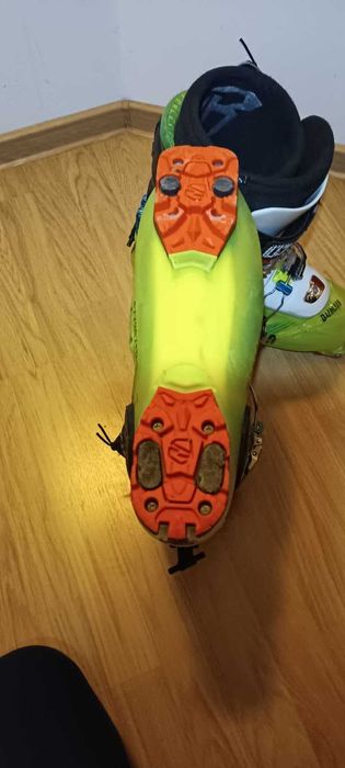 Clapari Dalbello Lupo Ti pentru schi de tura sau freeride